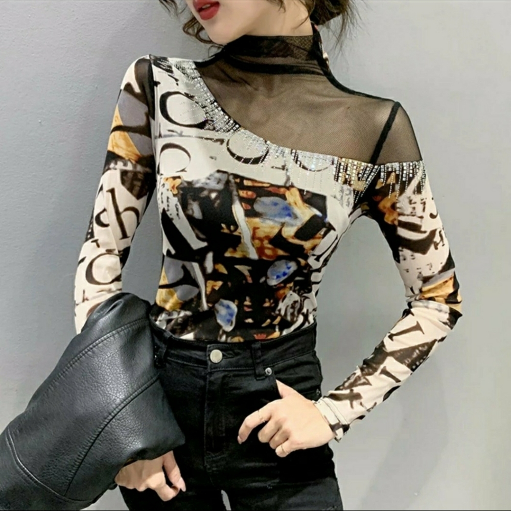 Women top